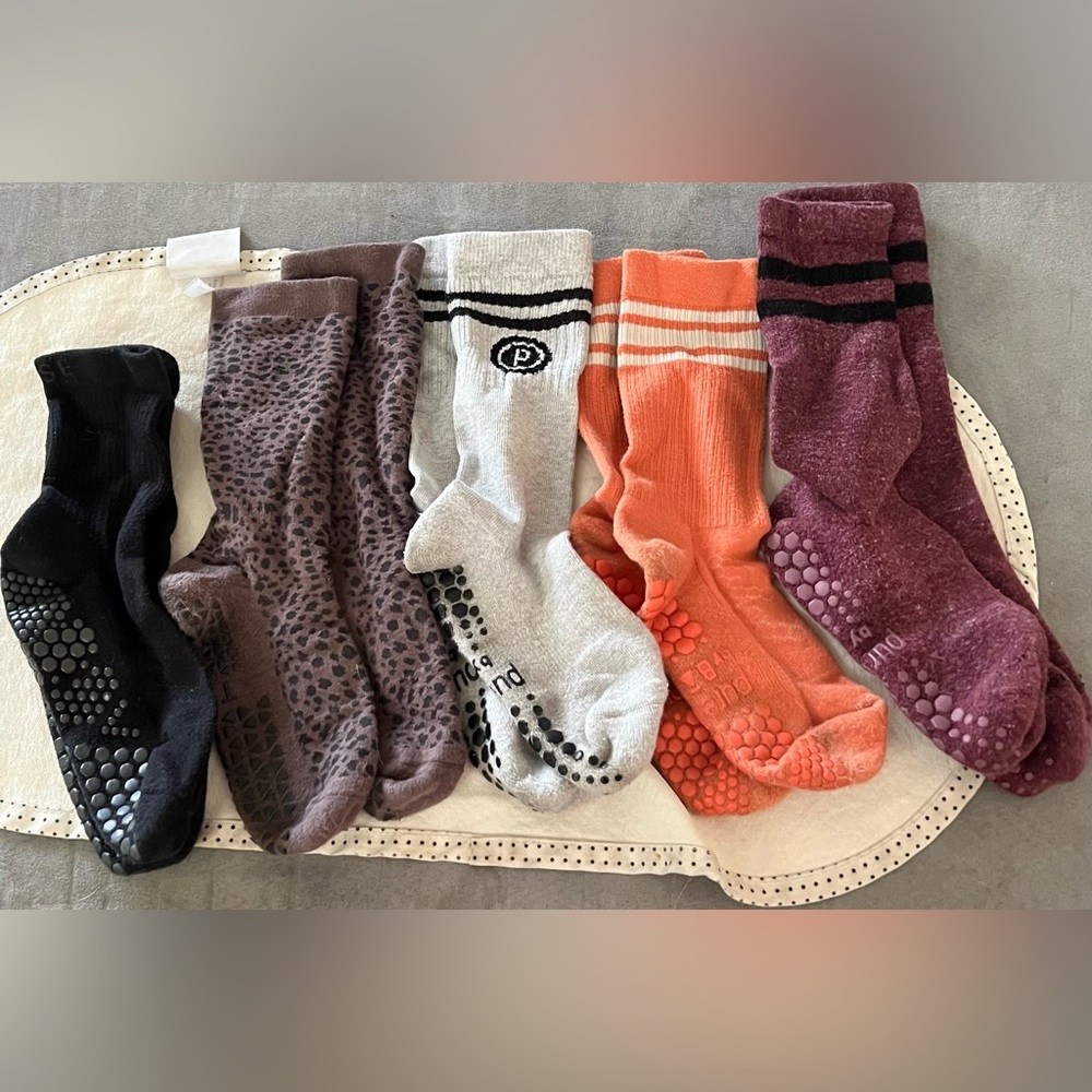 Pure barre sticky socks - medium